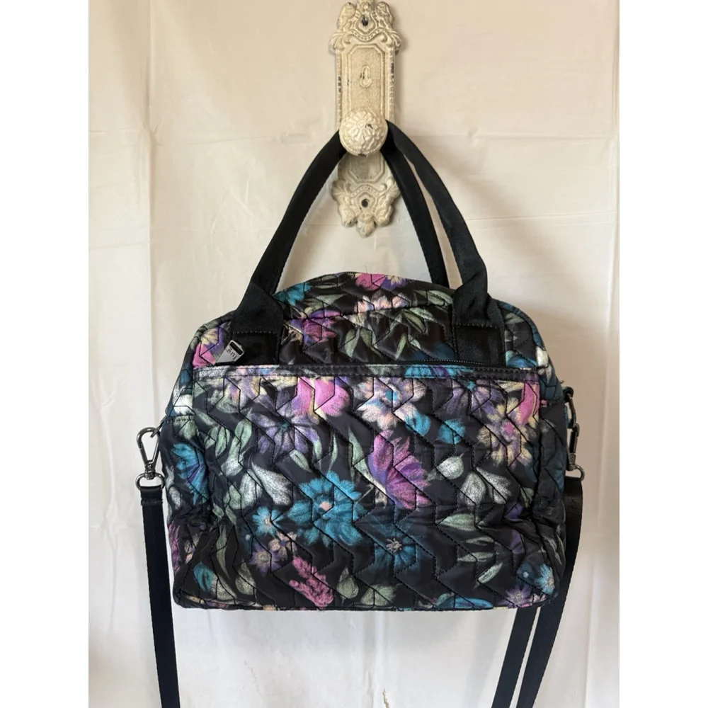 LUG jive satchel Built In Wallet